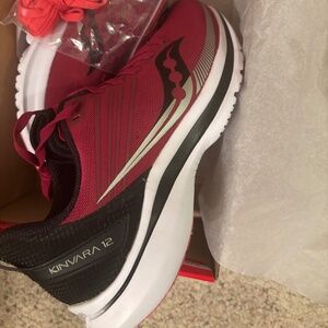 Women’s Saucony Kinvara 12